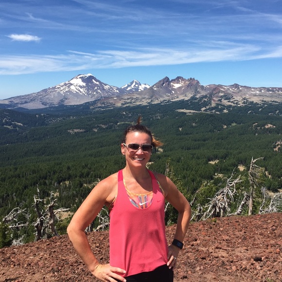 Meet your Posher, Jenn - Picture 2 of 2